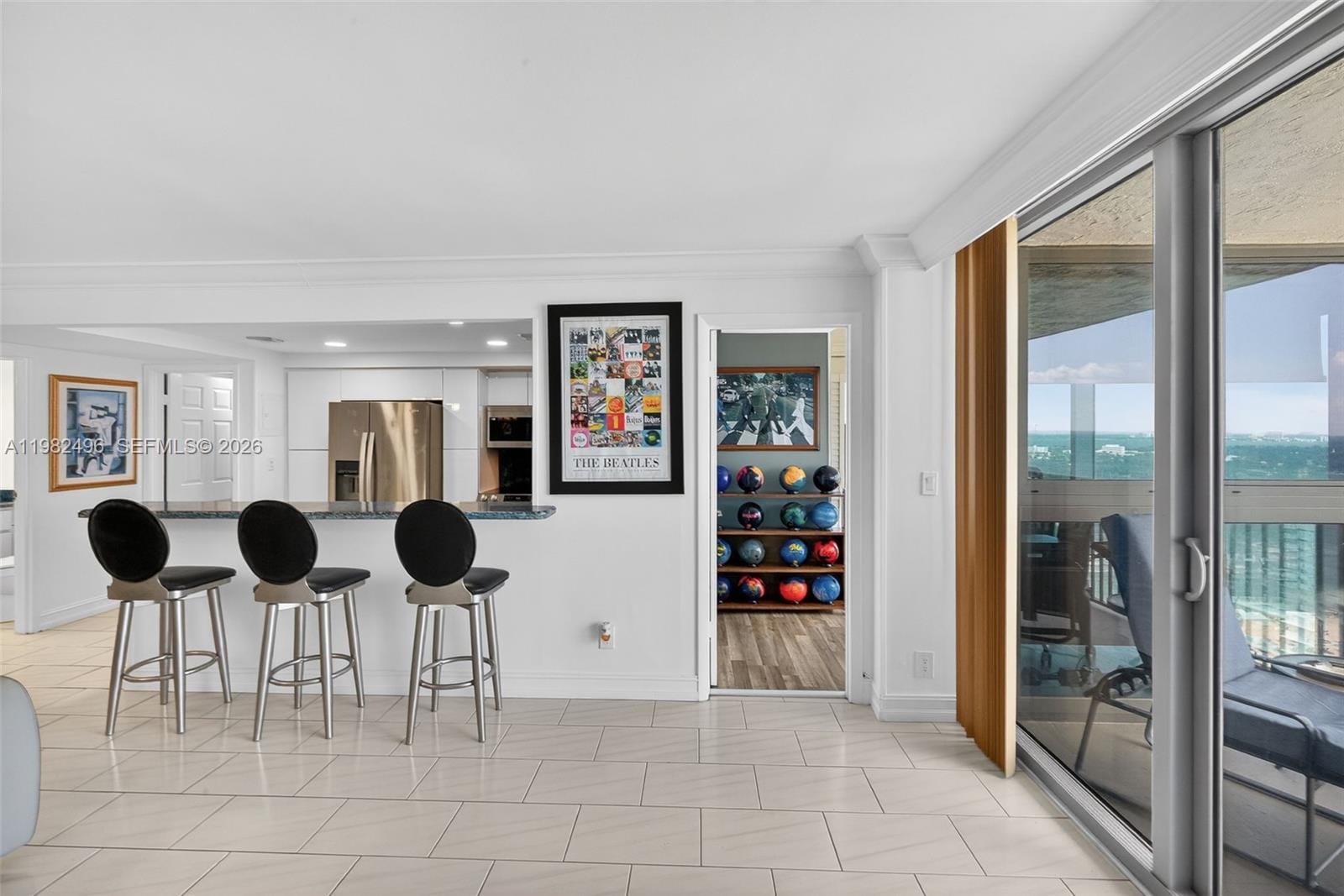 2655 Collins Avenue 2305, Miami Beach, FL 33140 photo 3