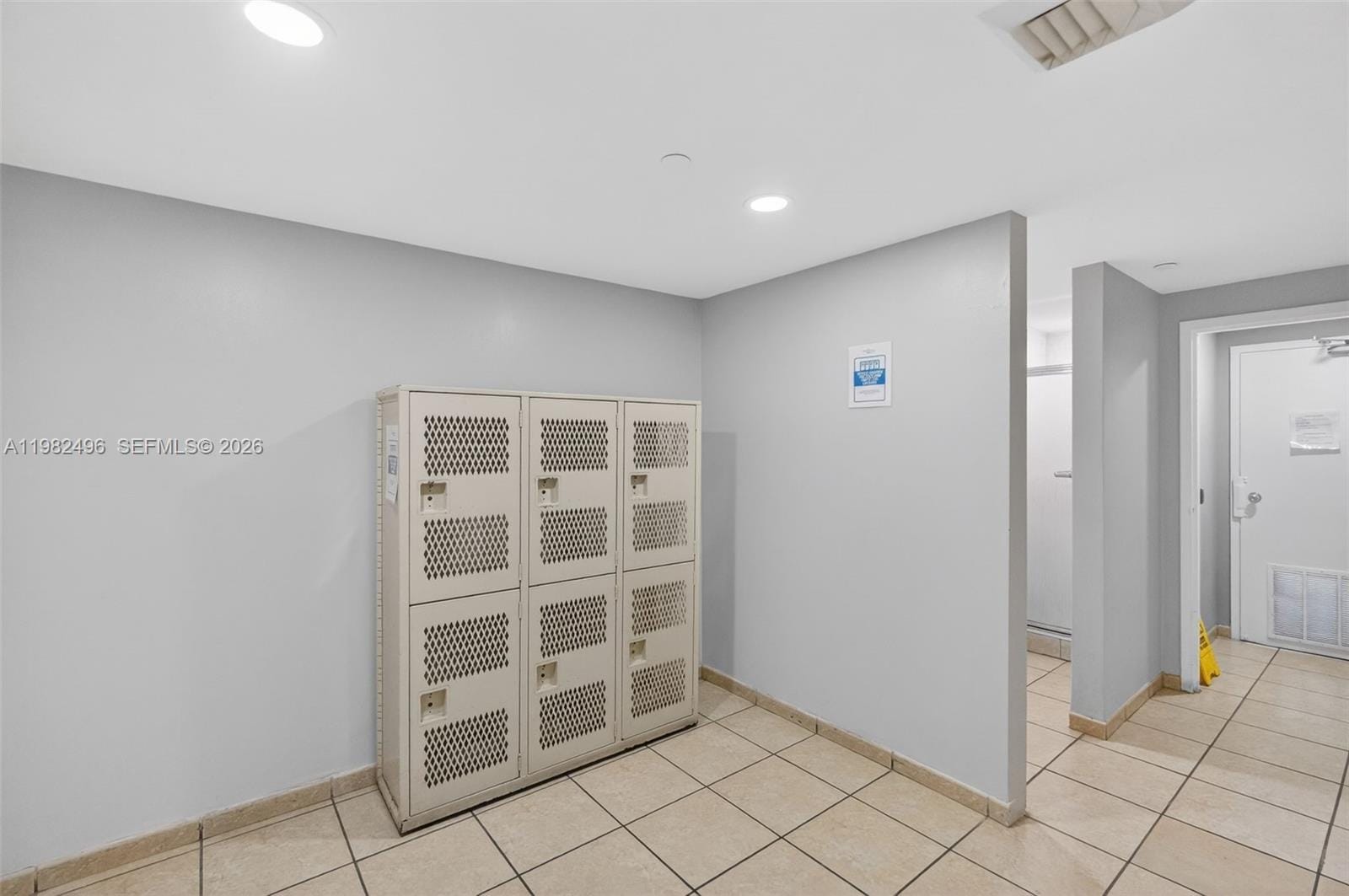 2655 Collins Avenue 2305, Miami Beach, FL 33140 photo 25