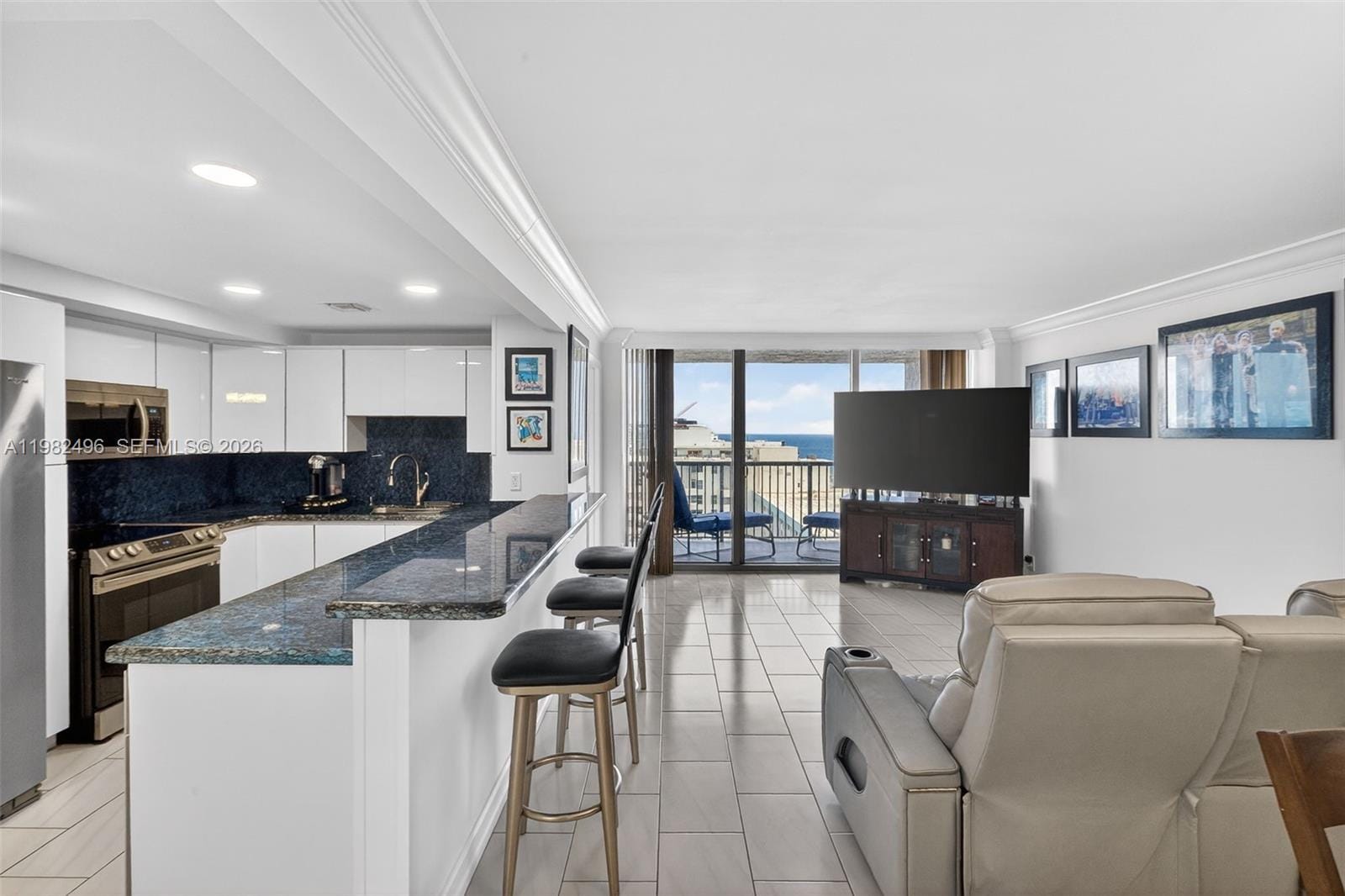 2655 Collins Avenue 2305, Miami Beach, FL 33140 photo 7