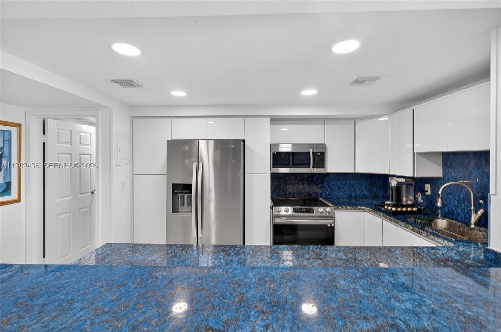 2655 Collins Avenue 2305, Miami Beach, FL 33140 photo 9
