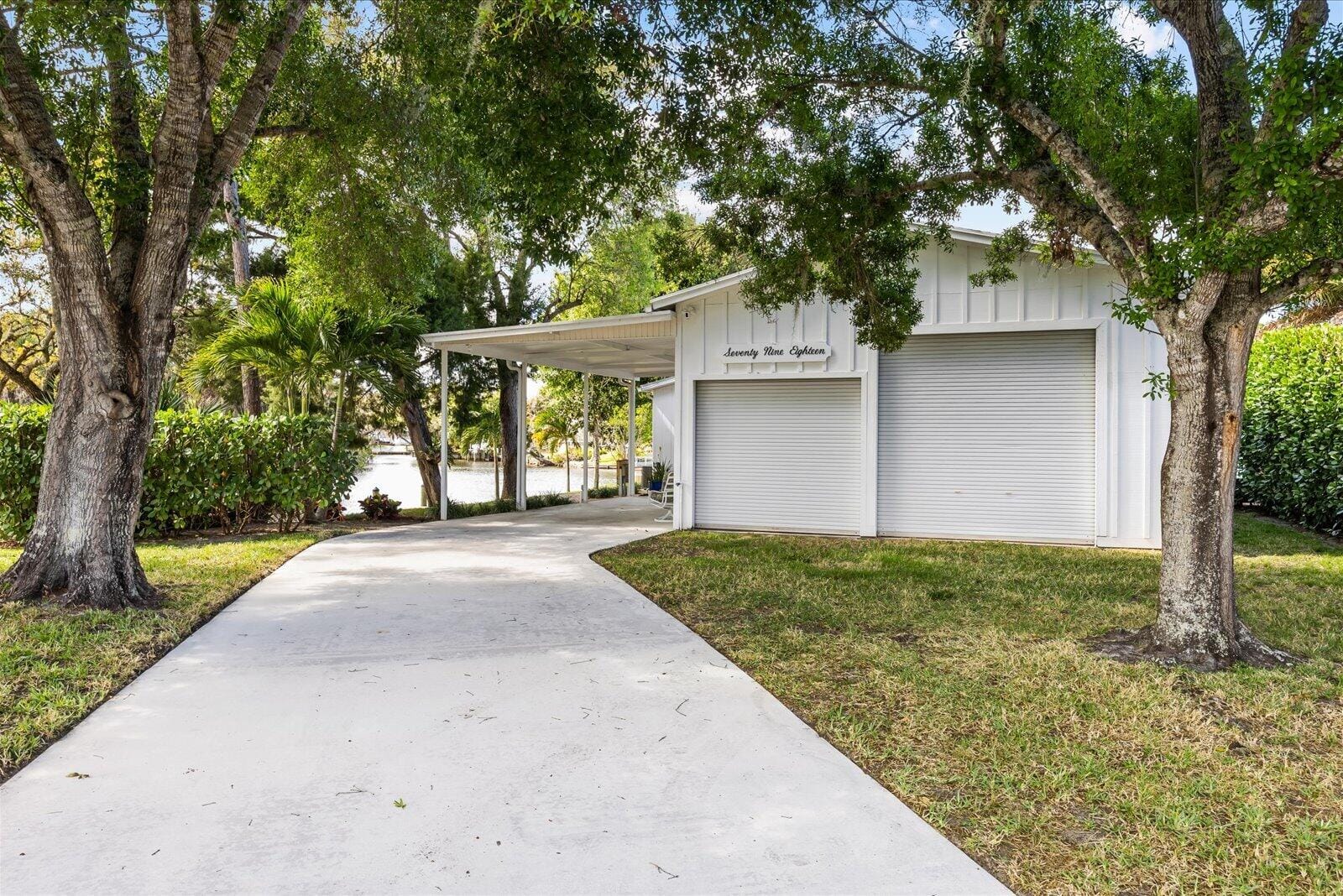 7918 SE Paradise Court, Stuart, FL 34997 photo 18
