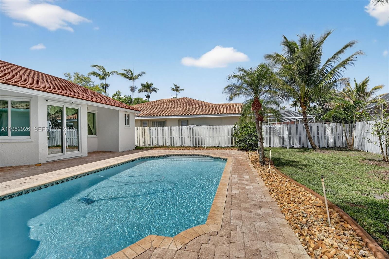 1583 NW 182nd Way, Pembroke Pines, FL 33029 photo 6