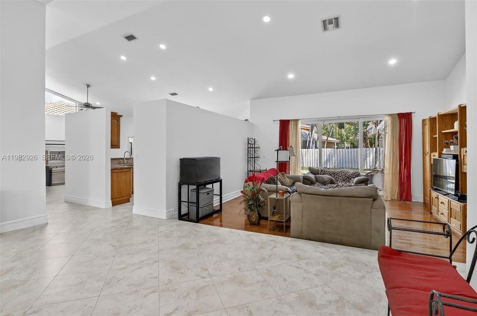1583 NW 182nd Way, Pembroke Pines, FL 33029 photo 7