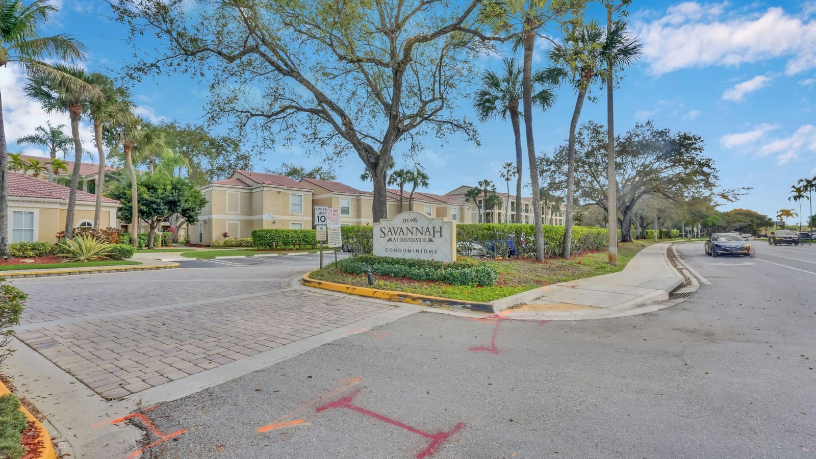 875 Riverside Drive 726, Coral Springs, FL 33071