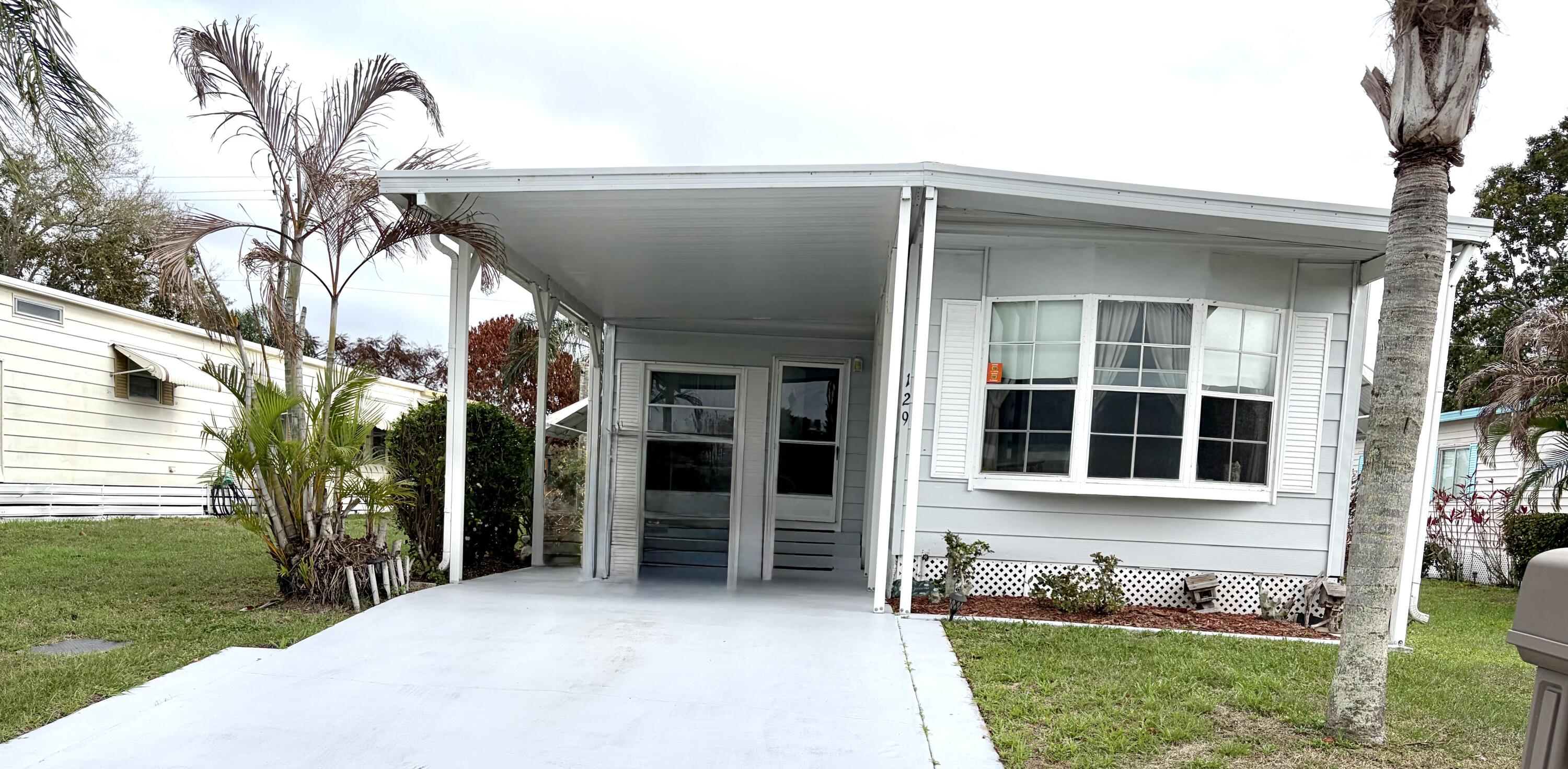 129 E Caribbean, Port St. Lucie, FL 34952, Port St Lucie