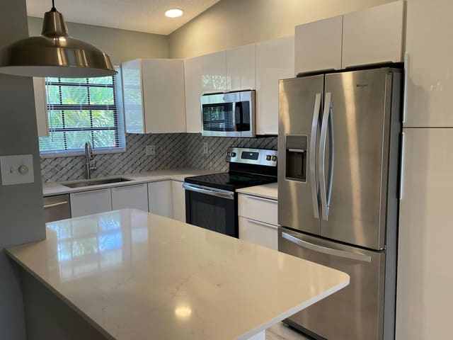 2800 Palmwood Terrace P221, sold in Lake Windwood Condo, Boca Raton, FL