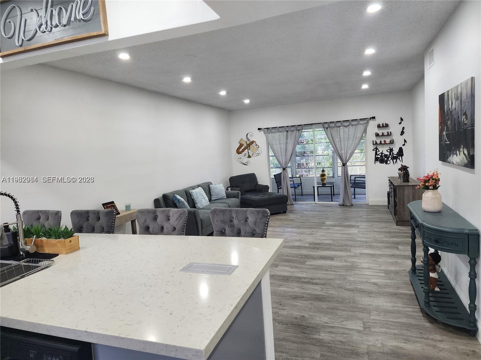 7605 NW 4th Place 206, Margate, FL 33063, Margate