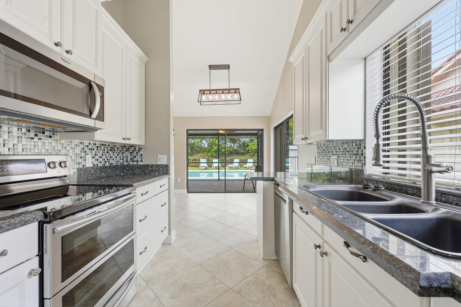 2890 Gettysburg Lane, West Palm Beach, FL 33409 photo 22
