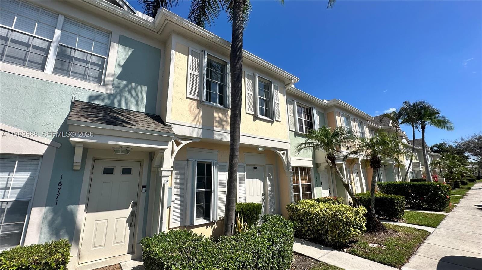 16769 Hemingway Drive, Weston, FL 33326 photo 2