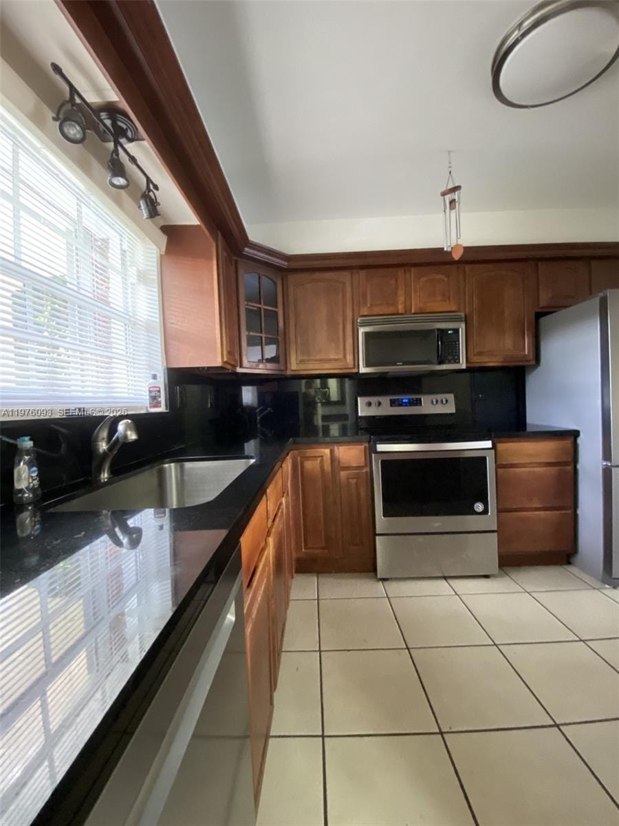 2183 NE 122nd Street 2183, North Miami, FL 33181 photo 6