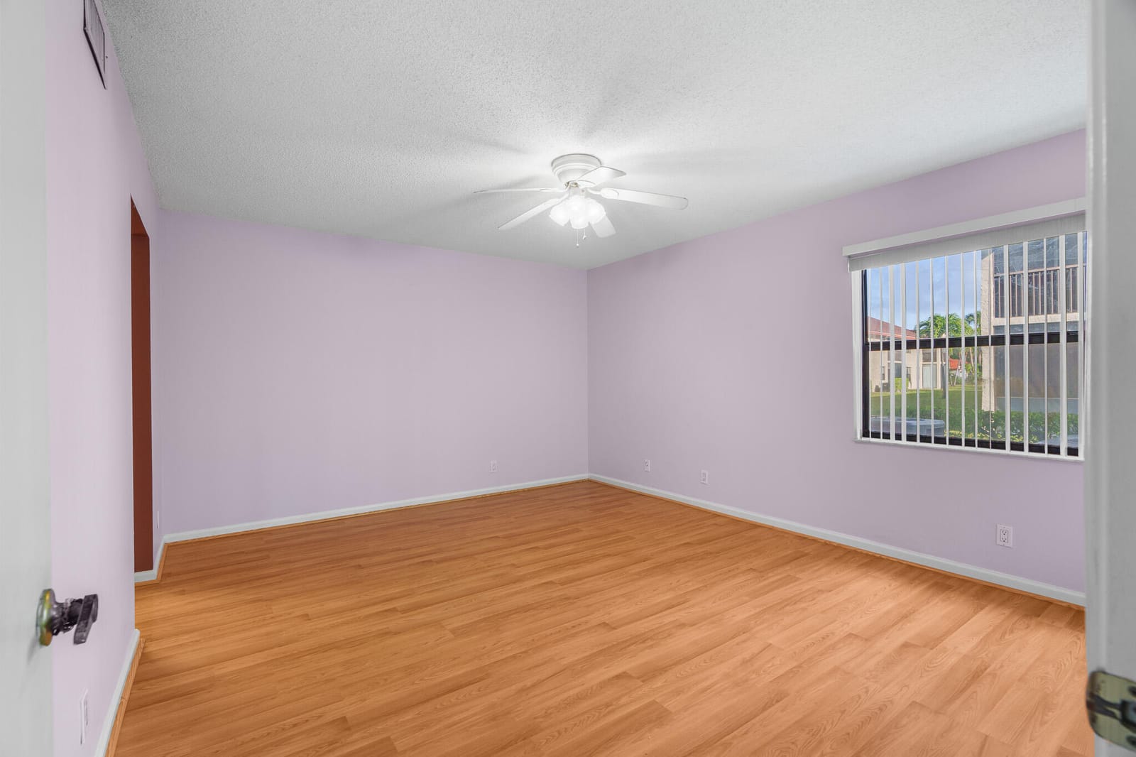 1203 Congressional Way — photo 2