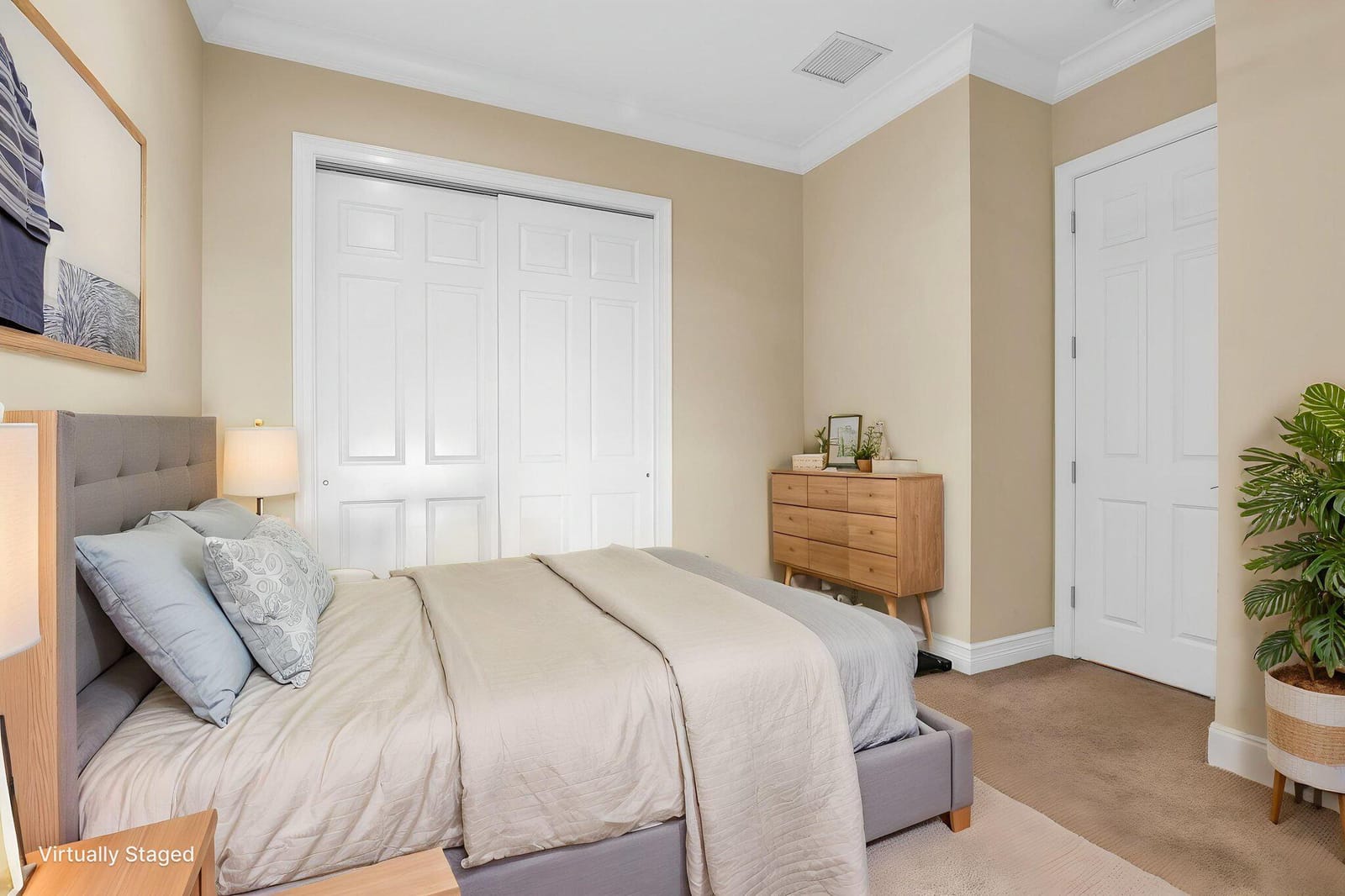 9577 Eden Roc Court — photo 10