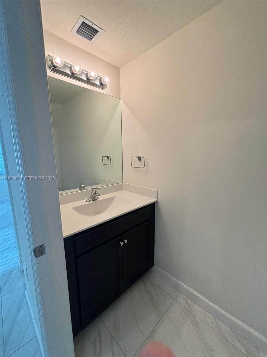 3337 W 105th Terrace, Hialeah, FL 33018 photo 13