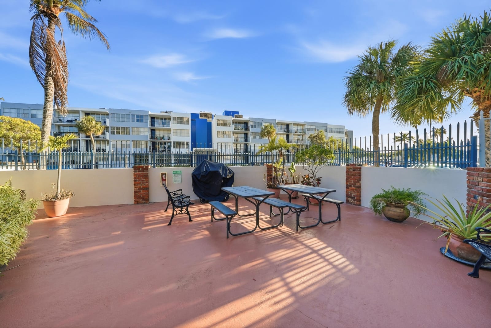 16850 S Glades Drive 2g, North Miami Beach, FL 33162 photo 20