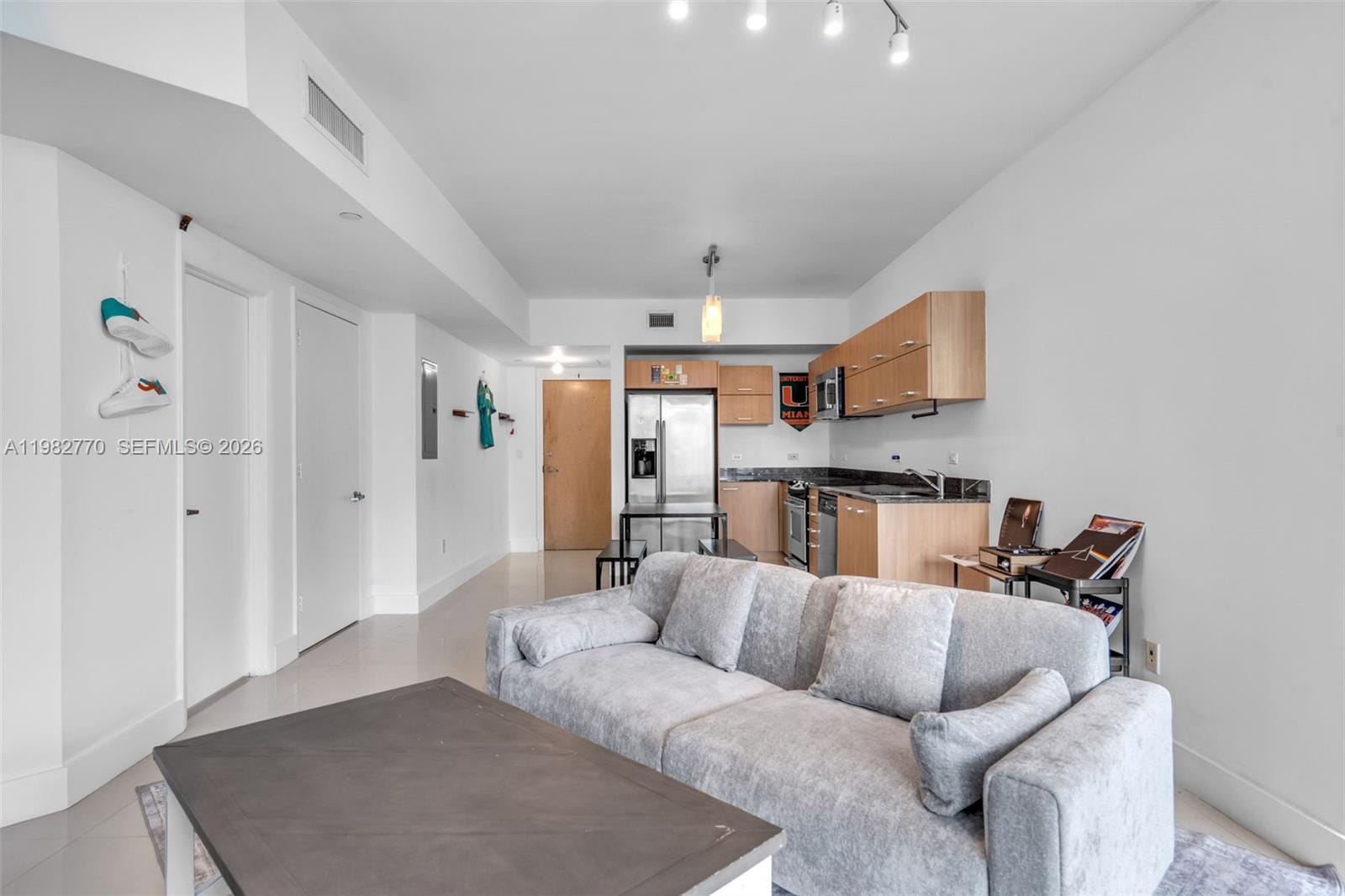 350 S Miami Avenue 2412, Miami, FL 33130 photo 12