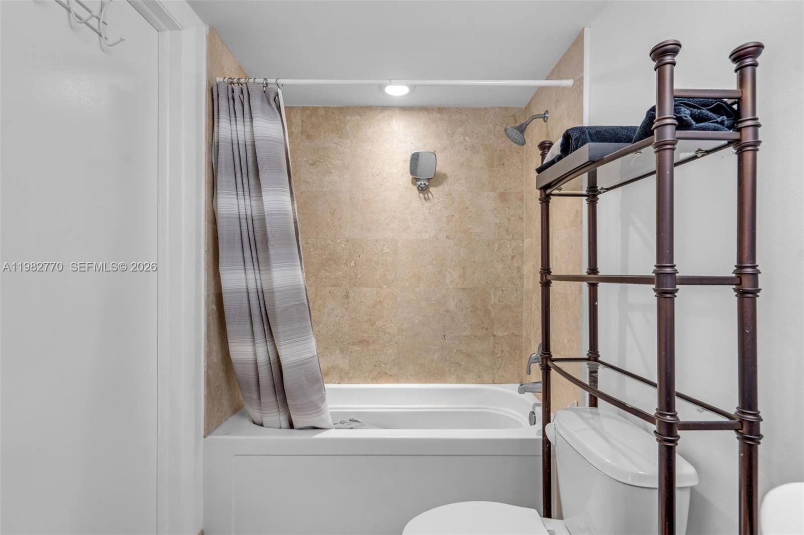 350 S Miami Avenue 2412, Miami, FL 33130 photo 27