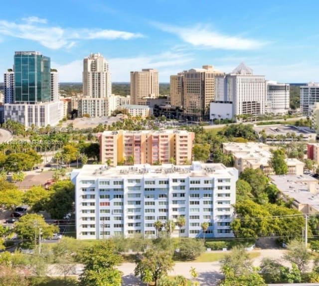 9001 SW 77th Avenue C202, sold in Dadeland Place, Miami, FL