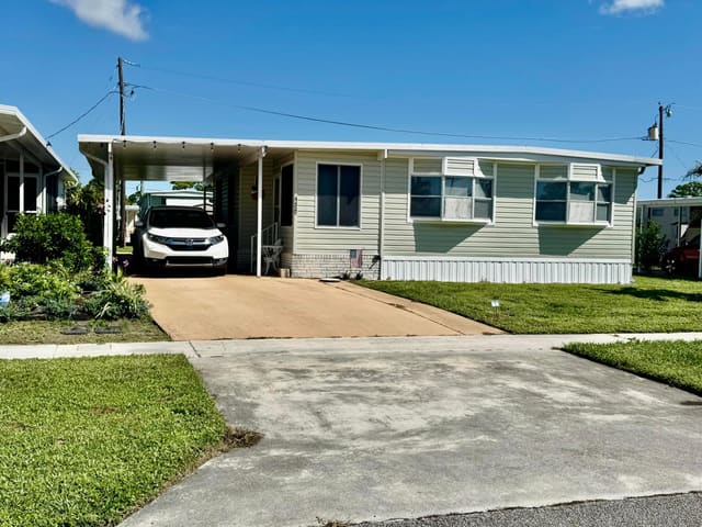 4455 Meadow View Drive, sold in Northern Pines Mobile Home Park 6, Boynton Beach, FL