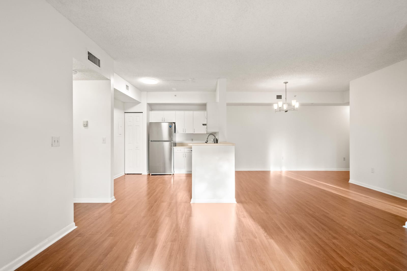 6960 SW 39th E205 — photo 3