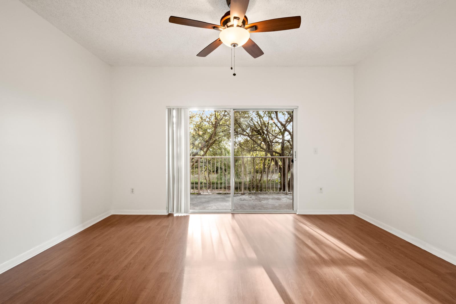 6960 SW 39th E205 — photo 8