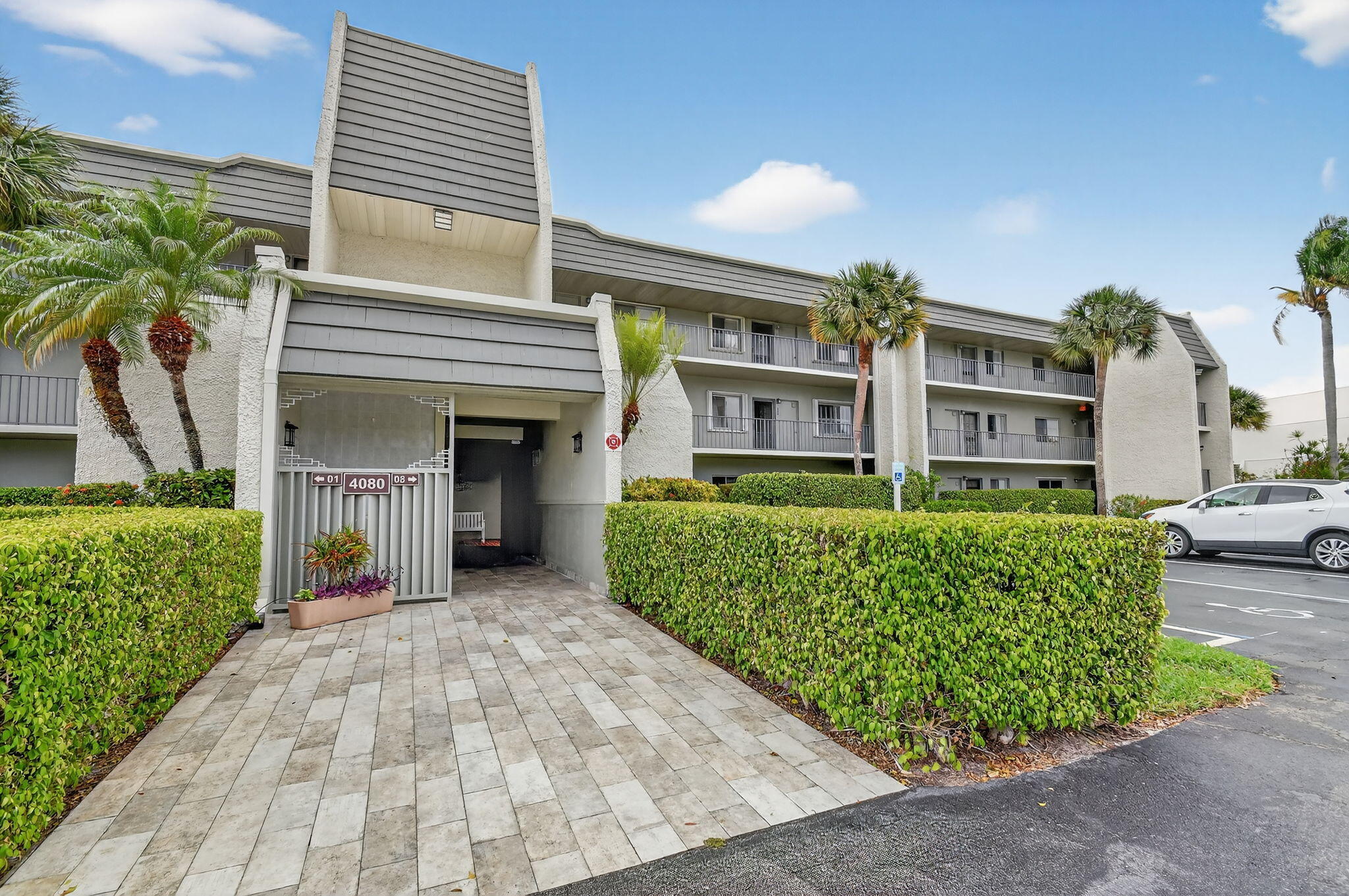 4080 Tivoli Court E 206, Lake Worth, FL 33467, Lake Worth