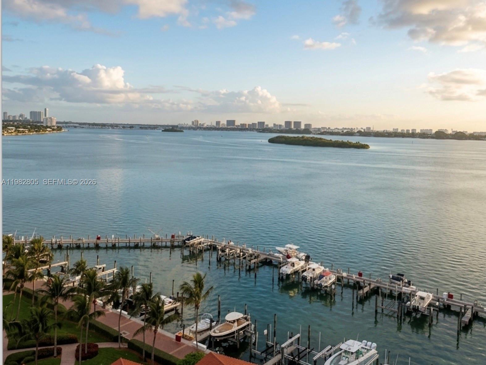 4000 Towerside Terrace 1401, Miami, FL 33138, Miami