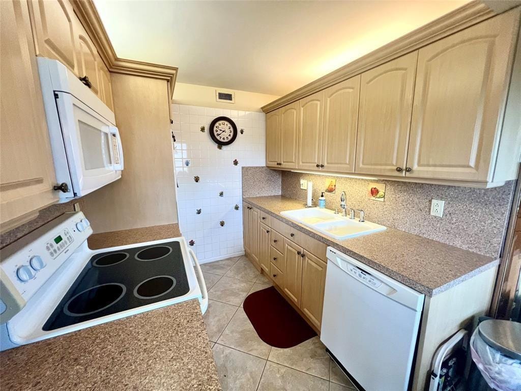 4159 Cambridge G 4159 — photo 3