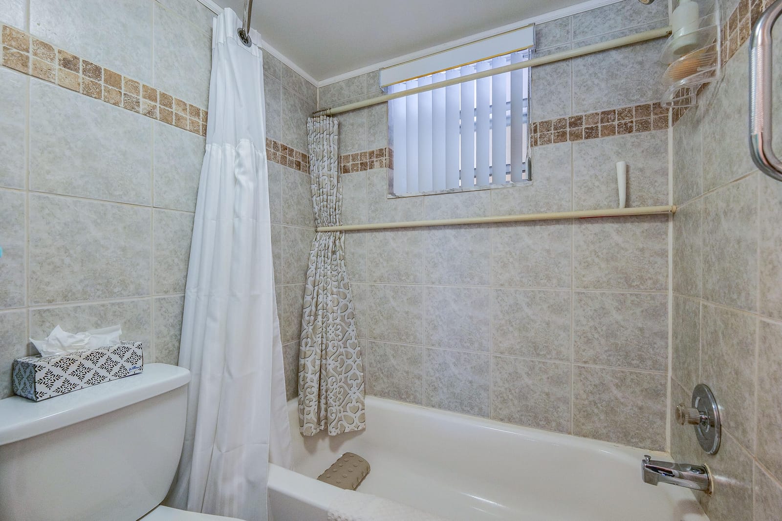 3531 Inverrary Drive 105, Lauderhill, FL 33319 photo 18
