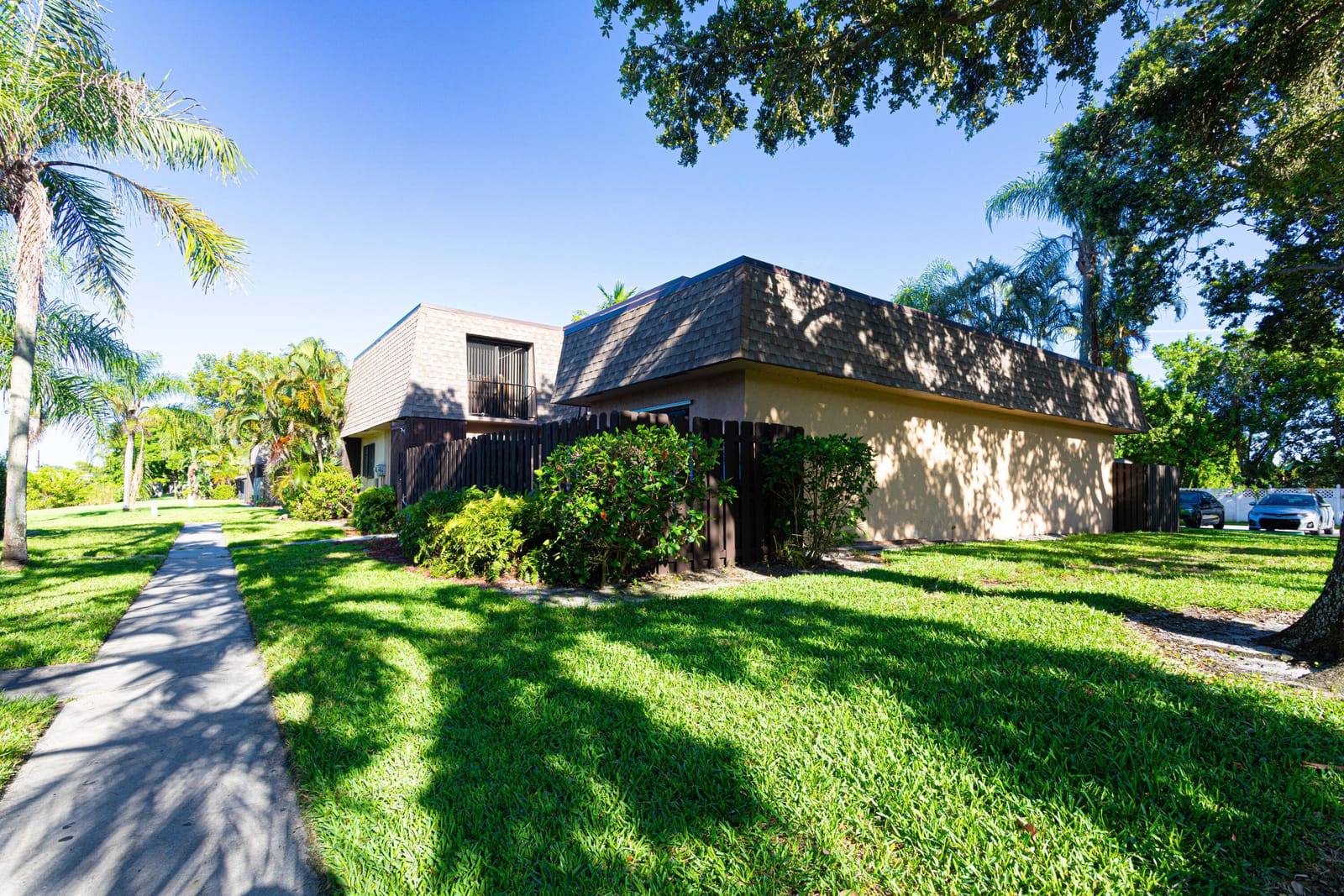 4702 Waterview Circle, Palm Springs, FL 33461 photo 11