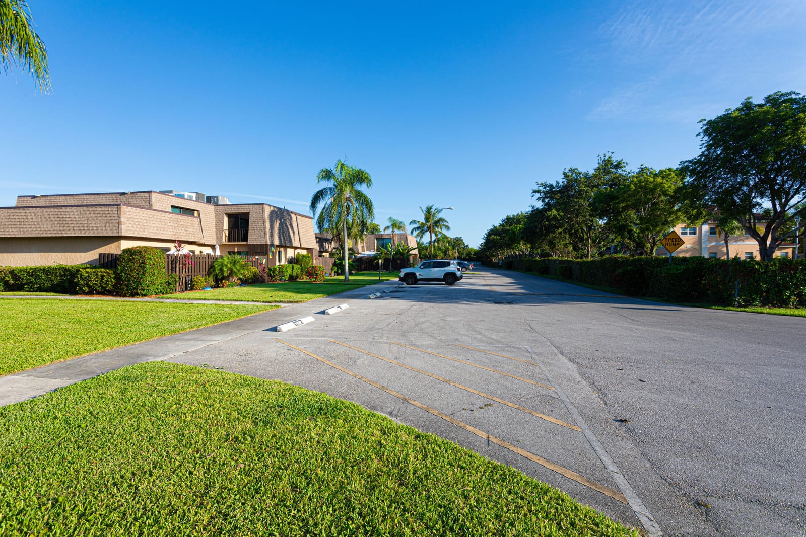 4702 Waterview Circle, Palm Springs, FL 33461 photo 10
