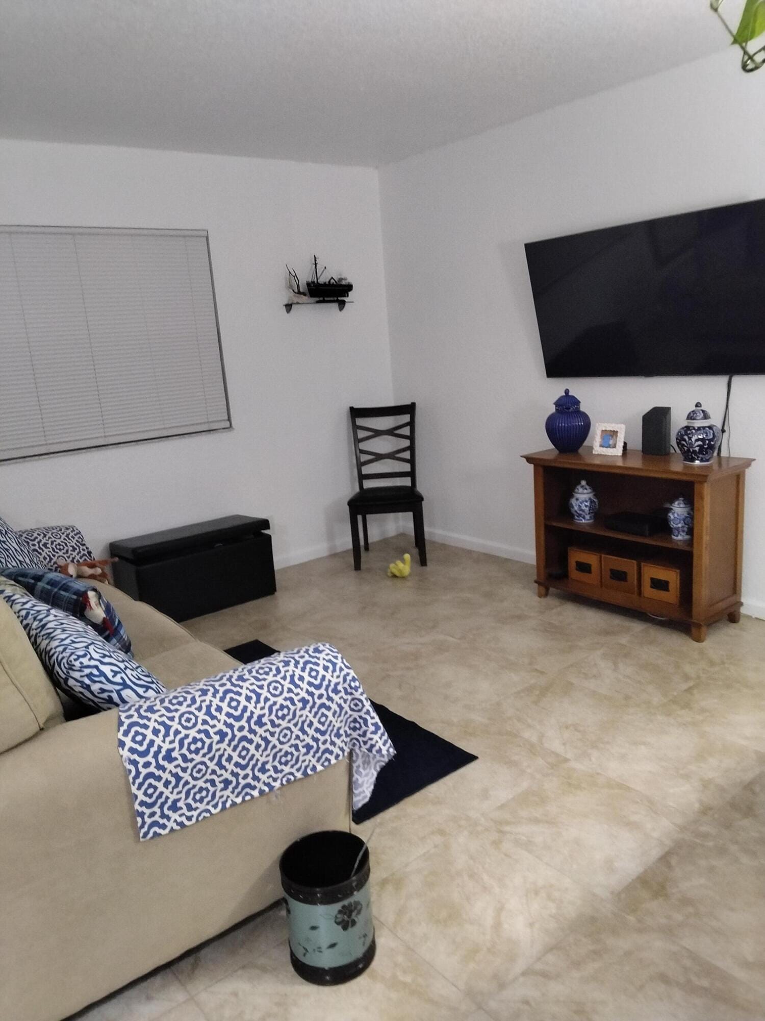 399 Brittany L — photo 7