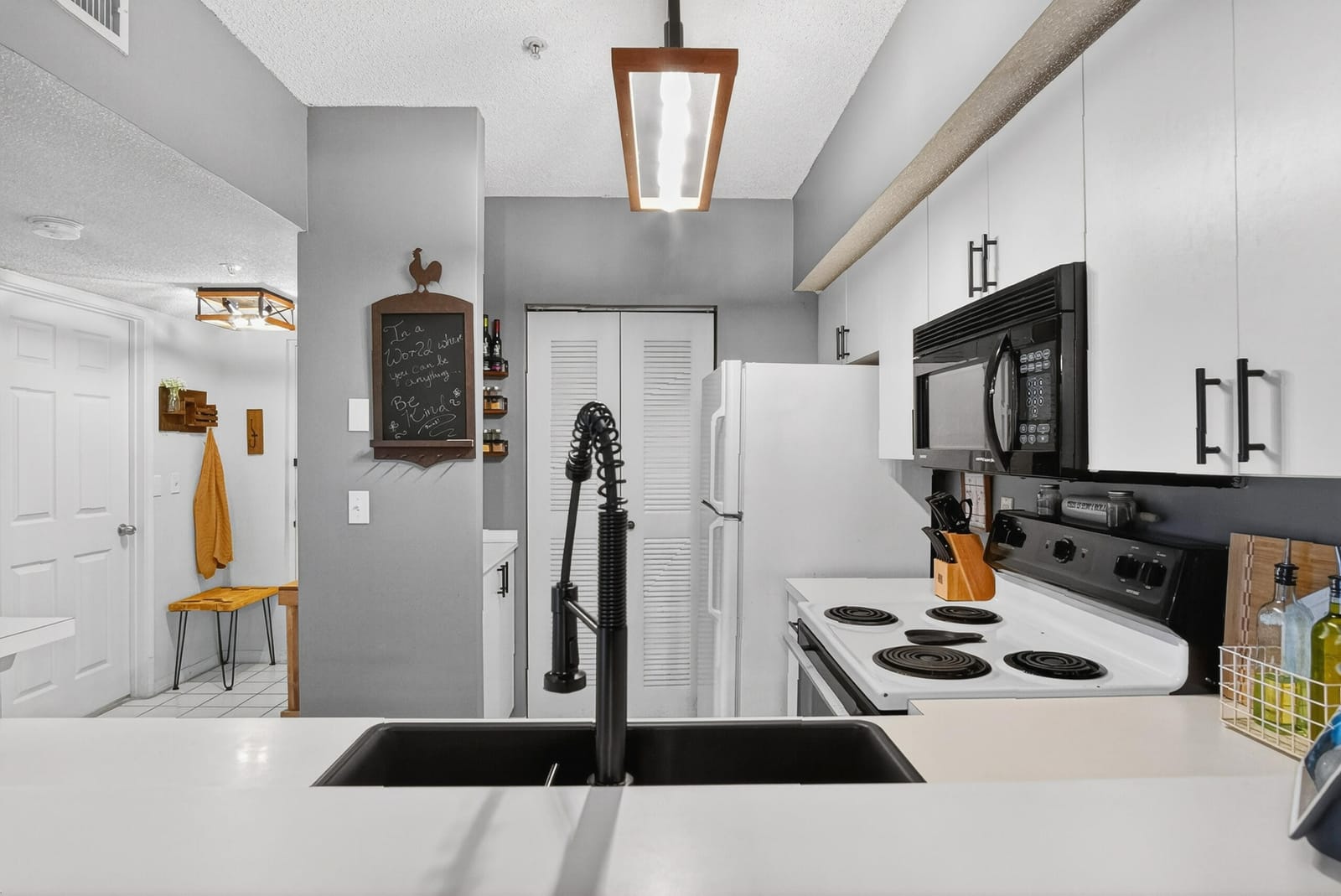 1640 N 42nd Circle Unit 305 — photo 11