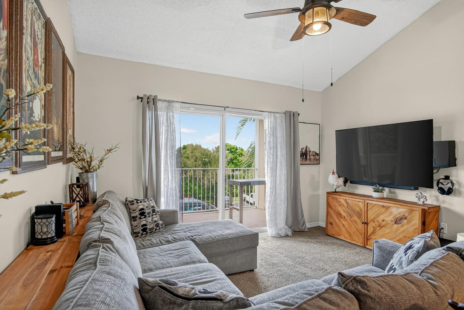 1640 N 42nd Circle Unit 305 — photo 7