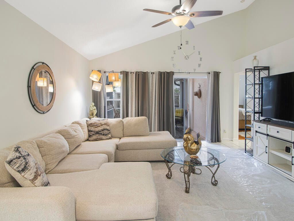 107 Saratoga Boulevard E, West Palm Beach, FL 33411 photo 12