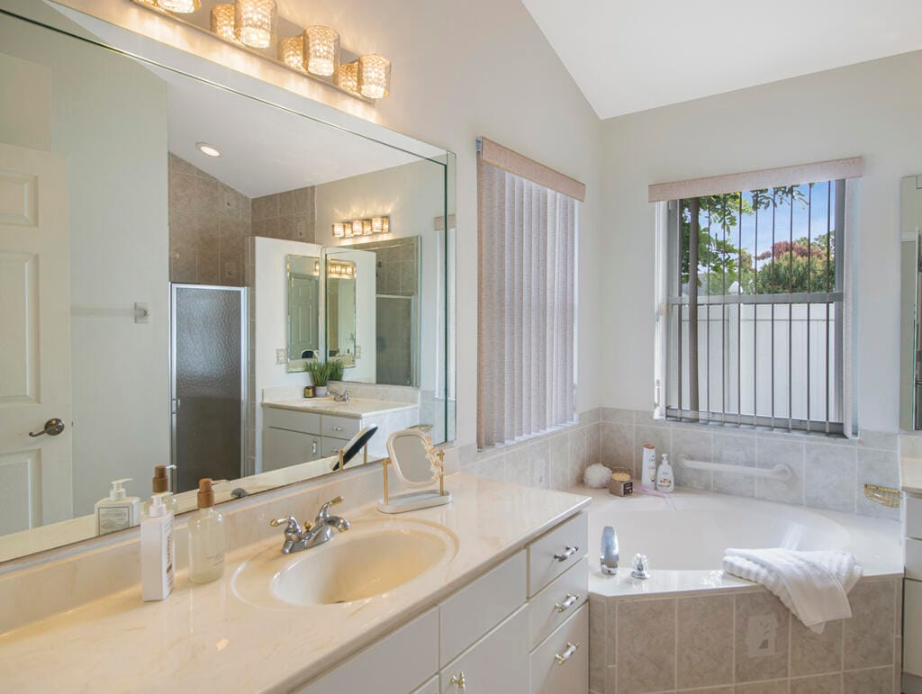 107 Saratoga Boulevard E, West Palm Beach, FL 33411 photo 20