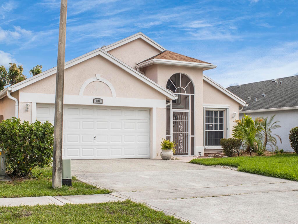 107 Saratoga Boulevard E, West Palm Beach, FL 33411 photo 3