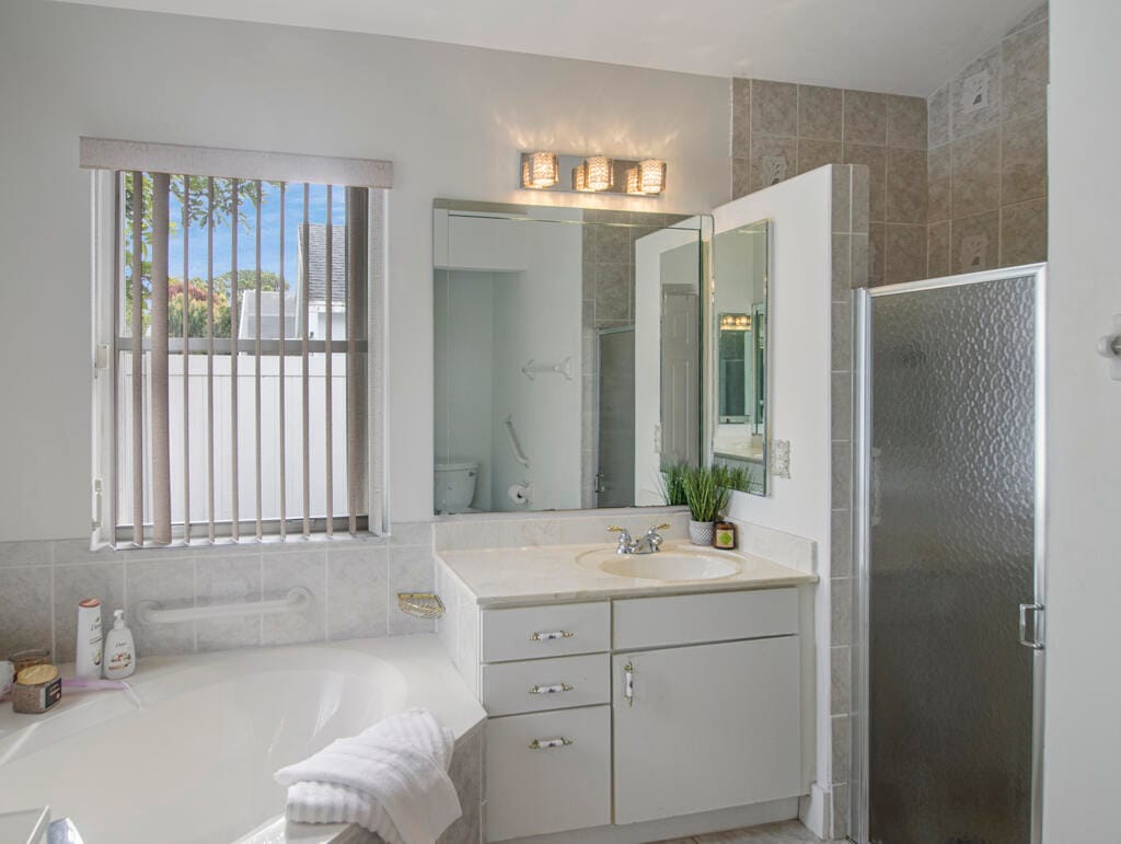 107 Saratoga Boulevard E, West Palm Beach, FL 33411 photo 21