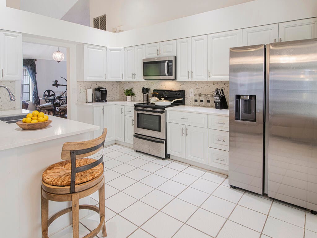 107 Saratoga Boulevard E, West Palm Beach, FL 33411 photo 9