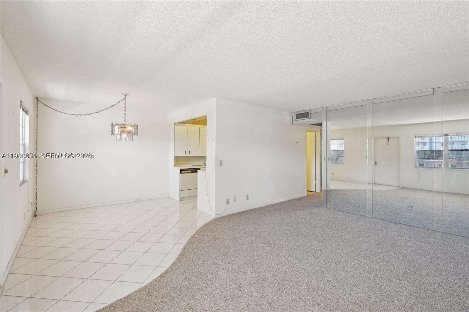 2052 Exeter C 2052 2052 — photo 6