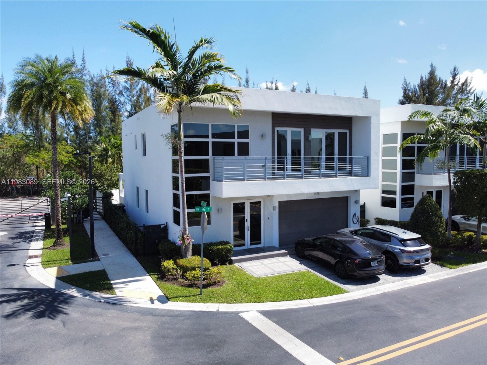 7475 NW 97th Court, Doral, FL 33178