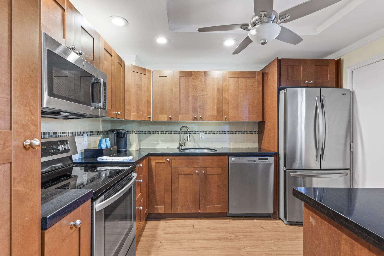 6300 S Falls Circle Drive 311 — photo 1