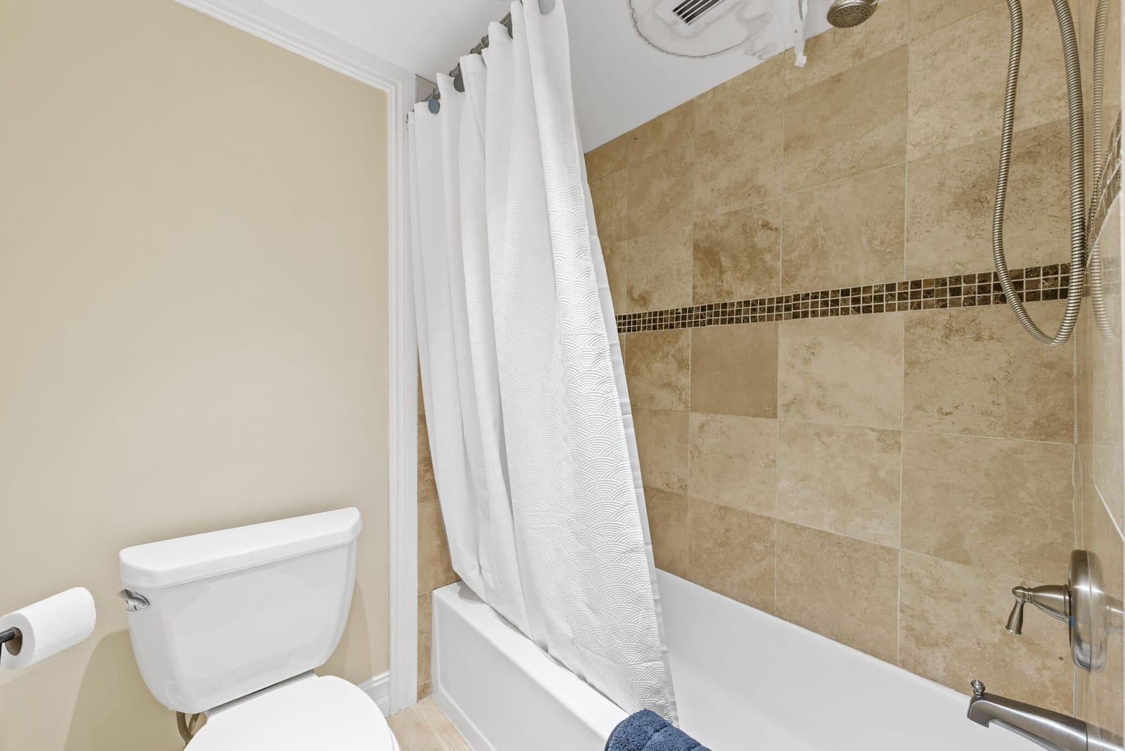 6300 S Falls Circle Drive 311, Lauderhill, FL 33319 photo 14