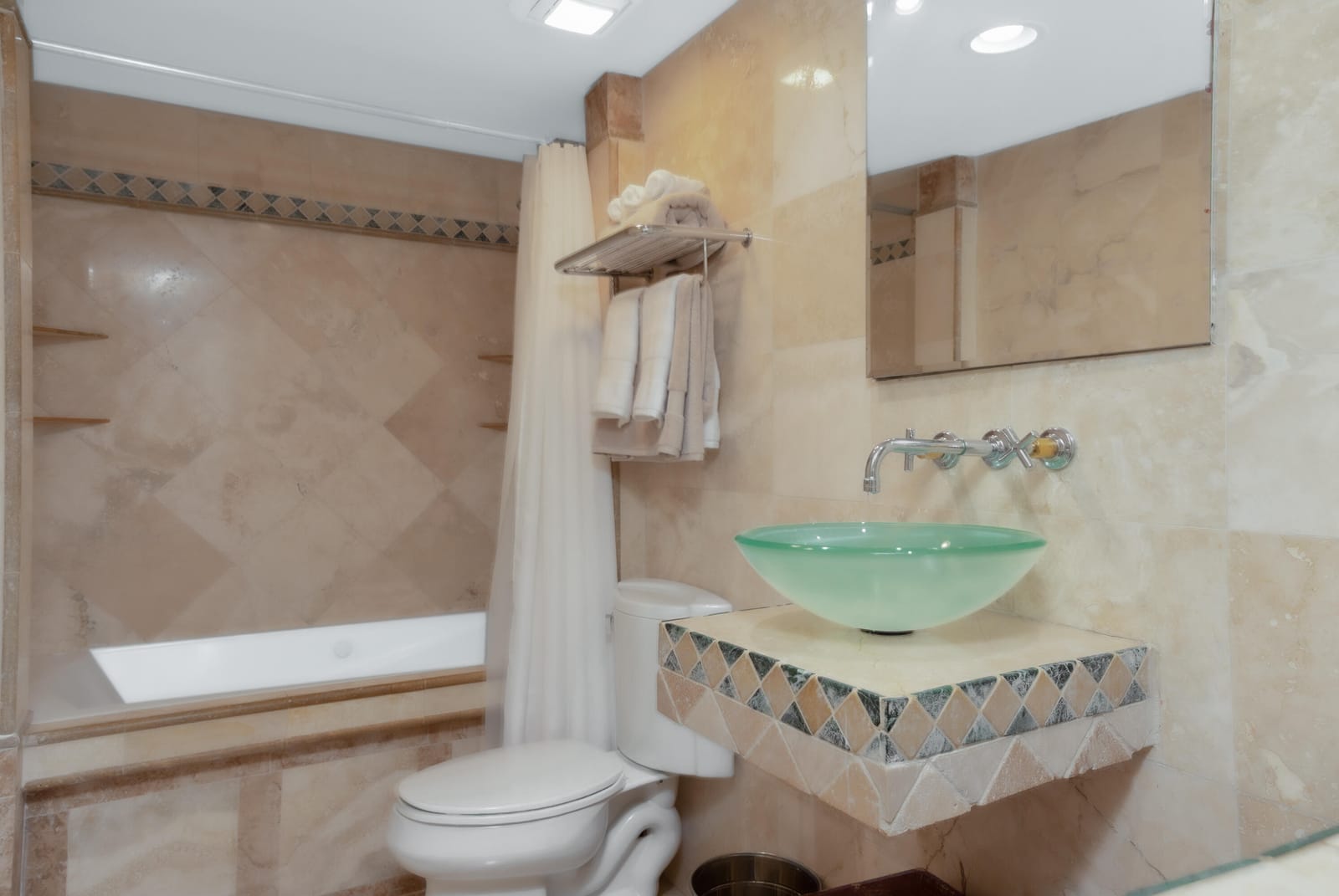 521 N Riverside Drive 208, Pompano Beach, FL 33062 photo 15