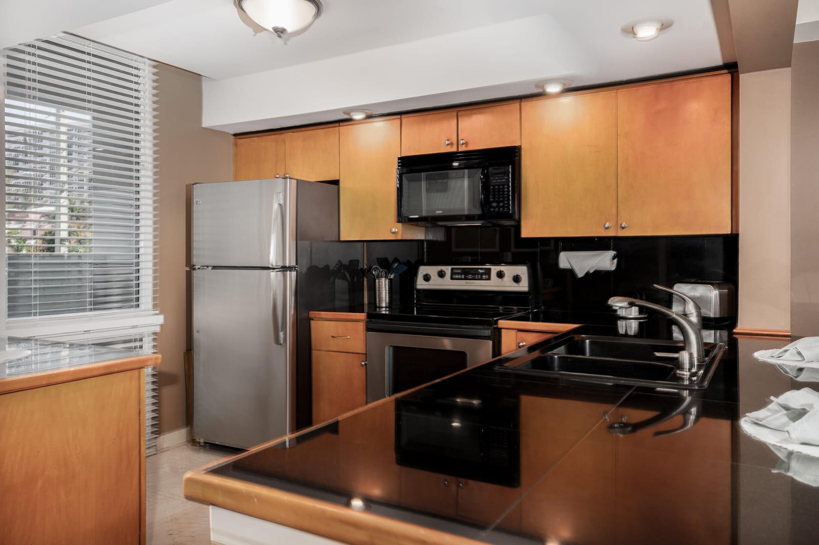 521 N Riverside Drive 208, Pompano Beach, FL 33062 photo 10