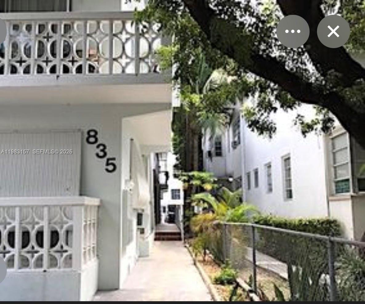 835 Meridian Avenue 12-A, Miami Beach, FL 33139 photo 2