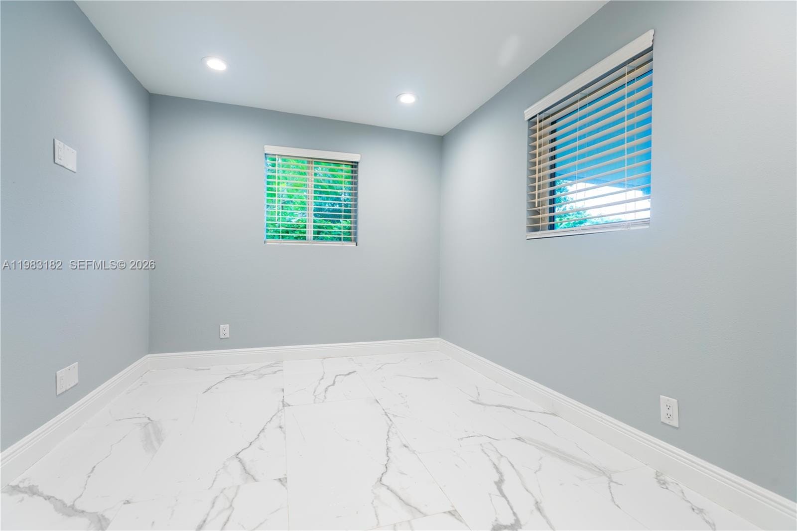 11 Judy Place — photo 10