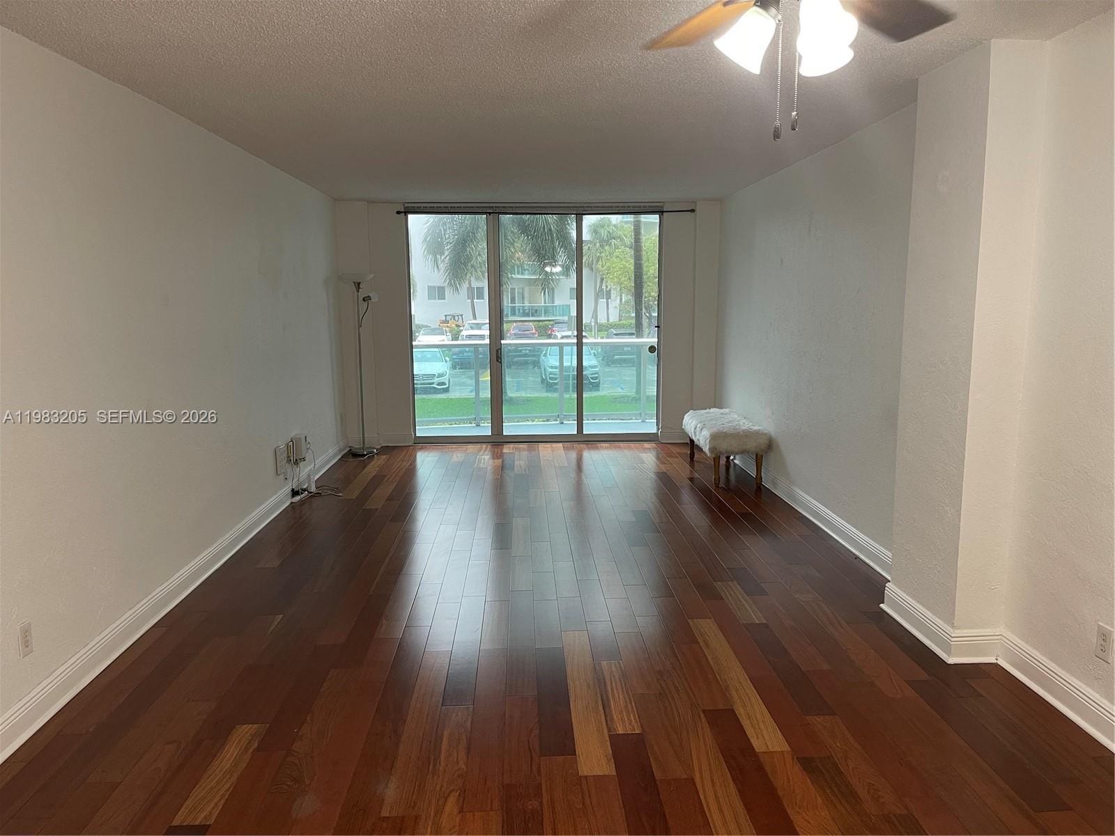 19390 Collins Avenue 122 — photo 3