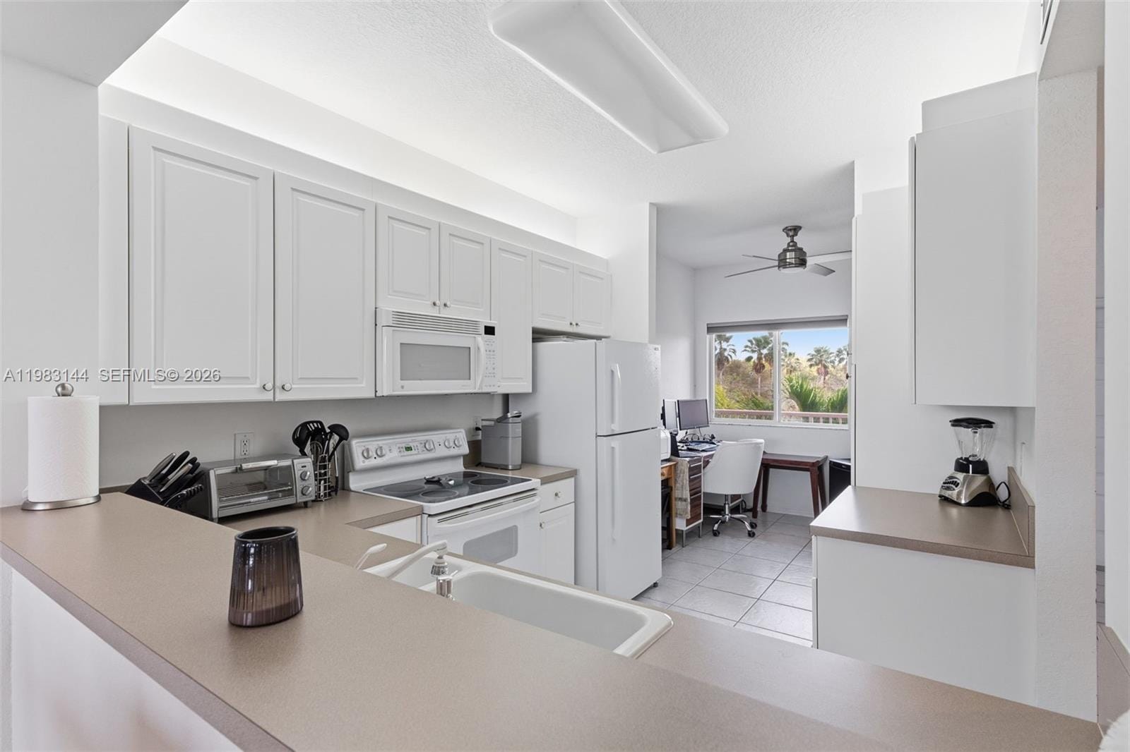 7765 Yardley Drive 313, Tamarac, FL 33321 photo 4