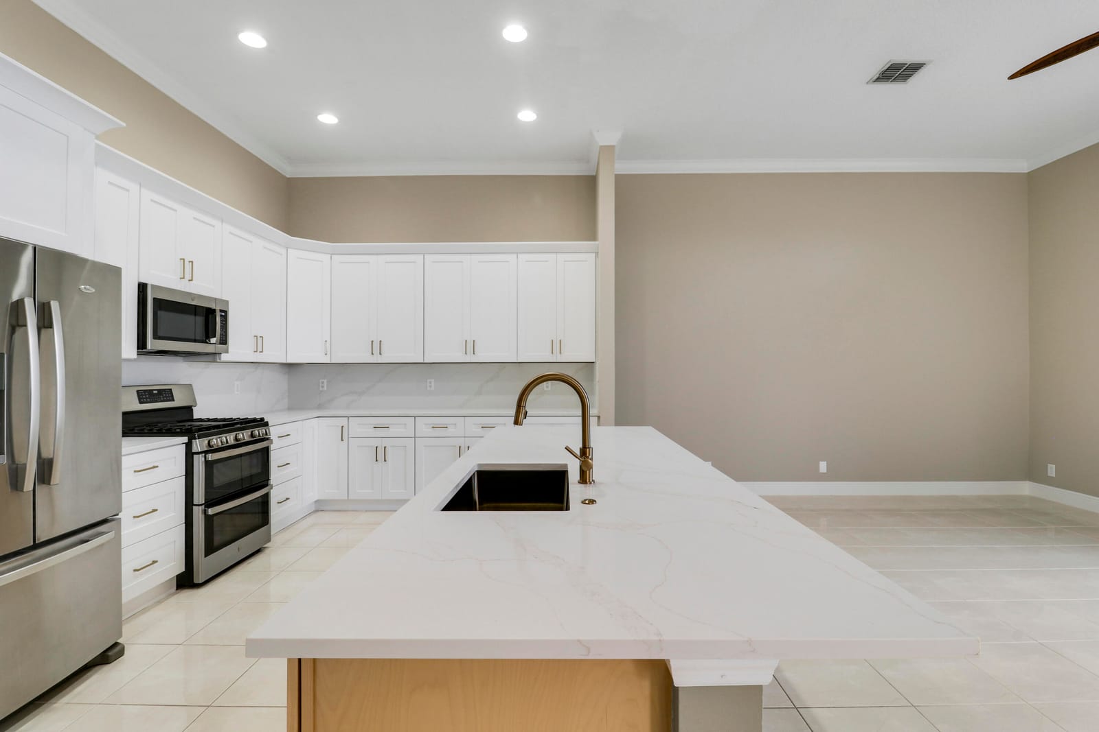 152 NW Magnolia Lakes Boulevard, Port St. Lucie, FL 34986 photo 13