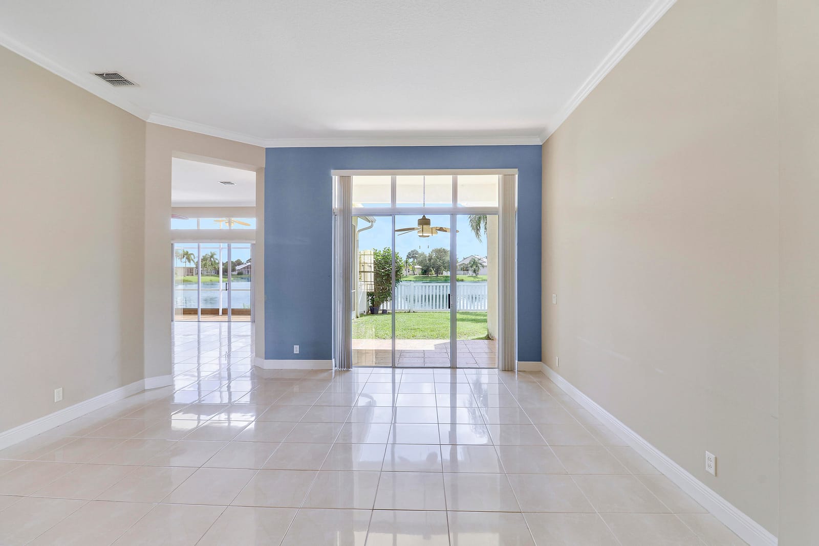 152 NW Magnolia Lakes Boulevard — photo 7